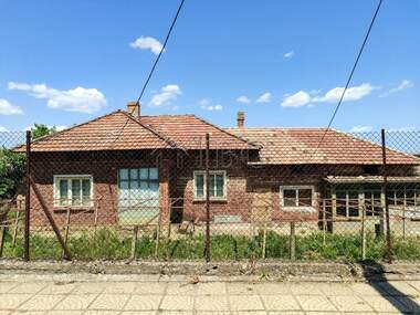Satış - Ev olarak Polski Trambeş,  Veliko Tarnovo