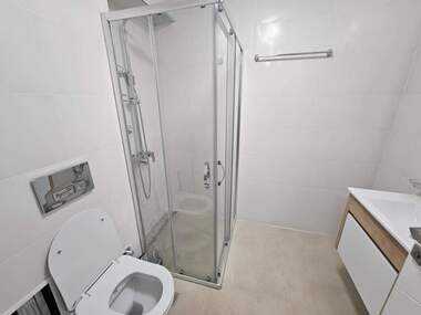 Închiriere - Apartament în Hristo Smirnenski,  Plovdiv