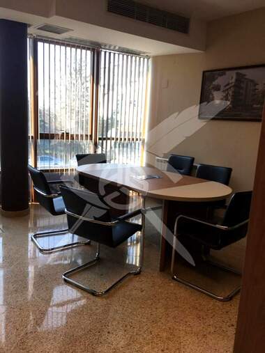 Satış - Ofis/Dükkan/Depo/Güzellik salonu/Yer/Diş ofisi olarak Dianabad,  Sofia