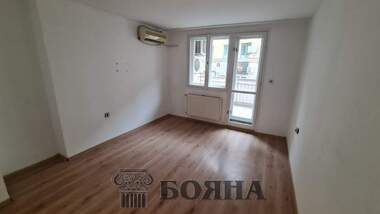 Vânzare - Apartament în Center,  Ruse
