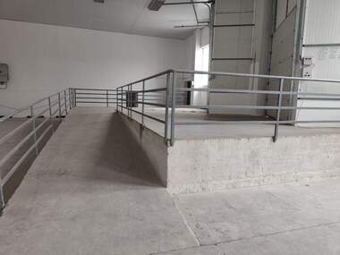 For rent - Warehouse/Storage Unit/Storage in Promishlena zona,  Targovishte