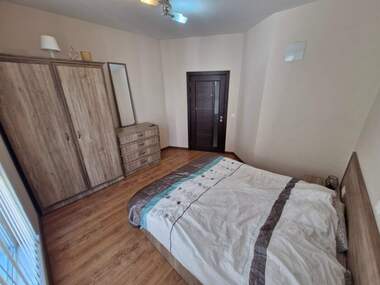 Miete - Wohnung in Zentar,  Burgas