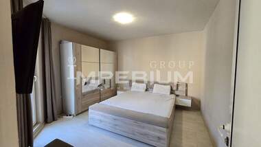 Kira - Apartman olarak Pogrebi,  Varna
