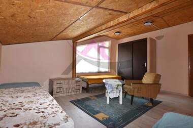 Miete - Wohnung in Winiza,  Warna