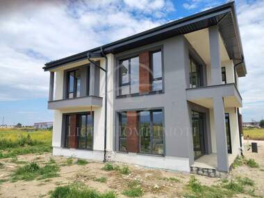 For sale - House in Karshiaka,  Plovdiv