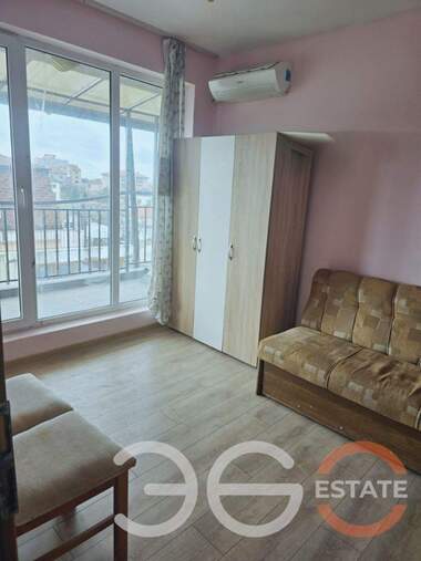 Продажба - Апартамент в Галата,  Варна