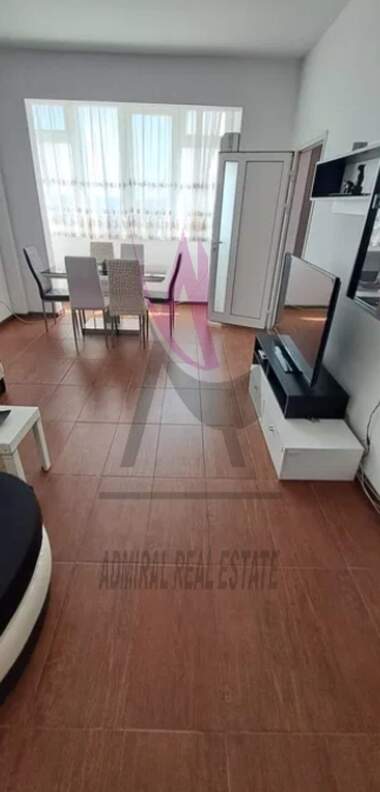 Închiriere - Apartament în Văzrajdane 1,  Varna