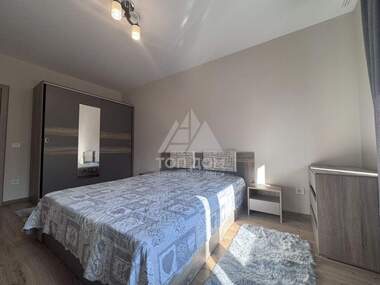 Miete - Wohnung in Mladost 2,  Warna