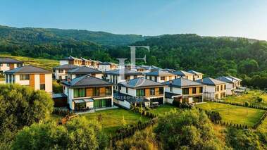 Vânzare - Casă în Sofia Village,  Sofia