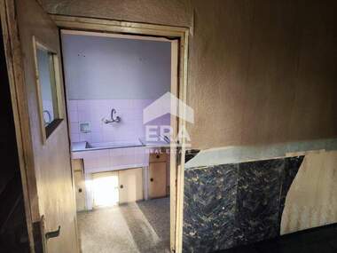 Verkauf - Etage von Haus in Zentar,  Iambol