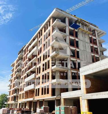 Vânzare - Apartament în Hristo Smirnenski,  Plovdiv
