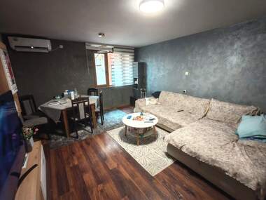 Satış - Ev katı olarak Centar,  Montana