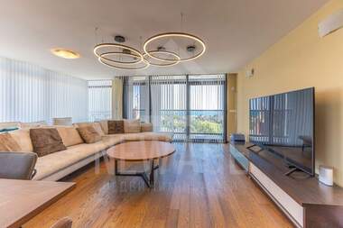 Vânzare - Apartament în Center,  Varna