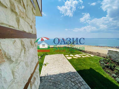 For sale - House in Sveti Vlas,  Burgas