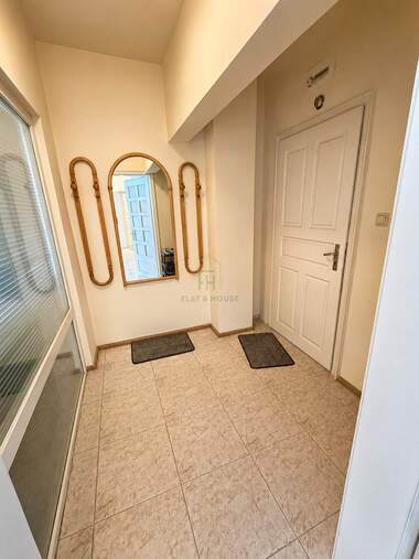 Vânzare - Apartament în Sportna zala,  Varna