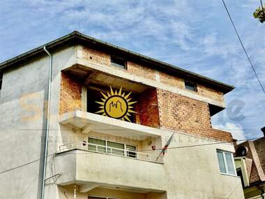 Vânzare - Etaj din casă în Svilengrad,  Haskovo