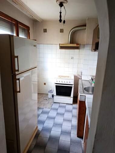 Verkauf - Wohnung in Metalurg,  Wraza