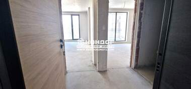 Vânzare - Apartament în Kărșiaka,  Plovdiv
