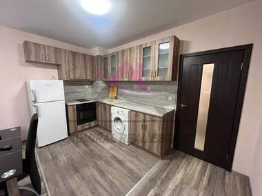 Аренда - Квартира у Колхозен пазар,  Варна