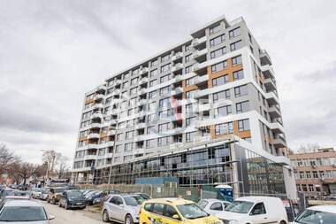 Продажба - Апартамент в Гранд Мол,  Варна