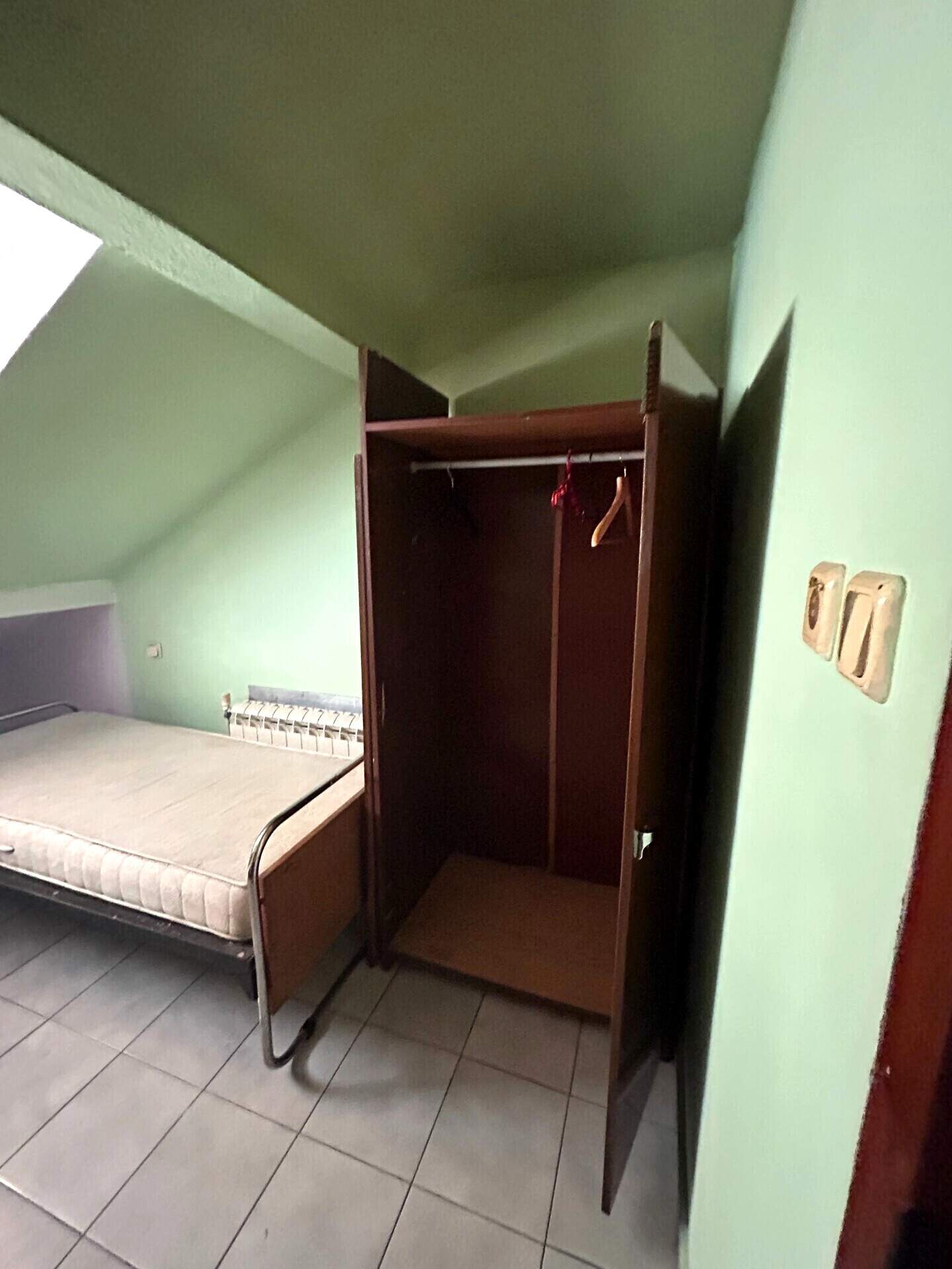 Етаж от къща в Левски, София – снимка 9
