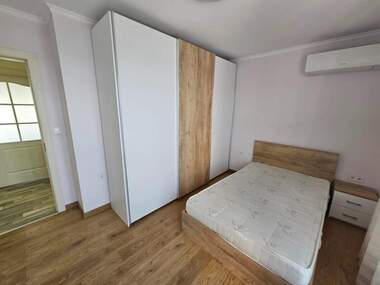 Miete - Wohnung in Mladejki halm,  Plowdiw