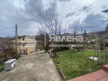 For sale - House in Bankia,  Sofia