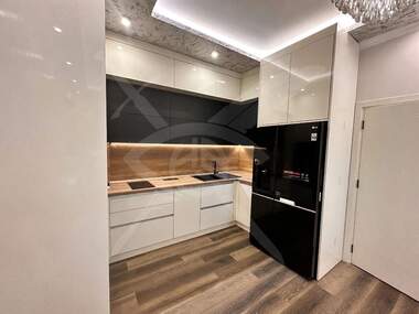 Închiriere - Apartament în Slaveîkov,  Burgas
