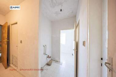Продажба - Апартамент в Дружба 1,  Плевен
