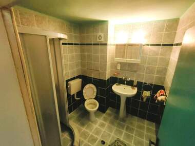 Închiriere - Apartament în Bratia Miladinovi,  Burgas
