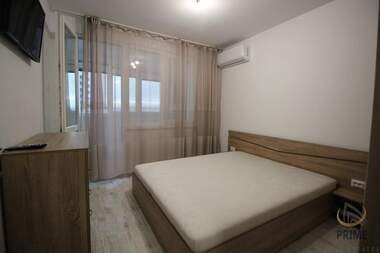 Închiriere - Apartament în Slaveîkov,  Burgas