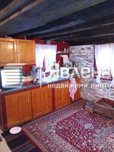 For sale - House in Izgrev,  Burgas