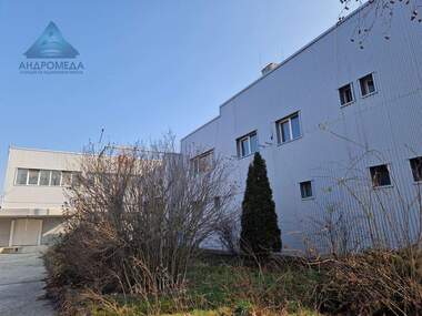 For sale - Warehouse in Industrialna zona - Zapad,  Pleven