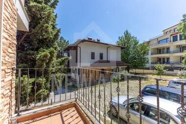 Vânzare - Apartament în Trakata,  Varna