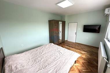 For sale - Apartment in Cvetnica,  Ruse