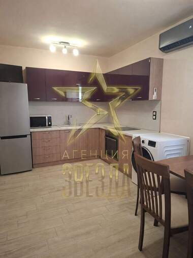 Продажба - Апартамент в Тракия,  Пловдив