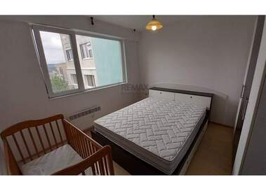 Продажба - Апартамент в Орел,  Разград