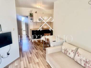 For sale - Apartment in Vazrajdane,  Burgas
