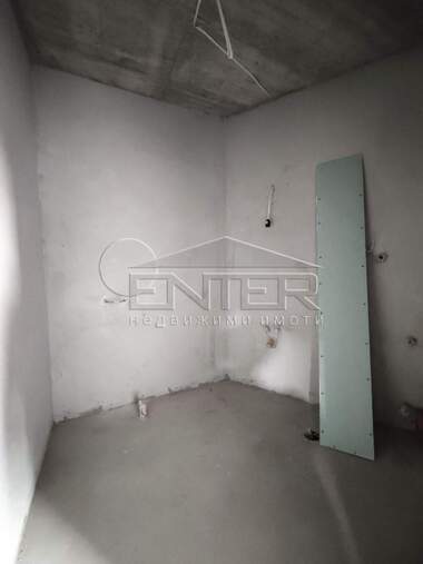 Vânzare - Apartament în Liatno kino Trakia,  Varna