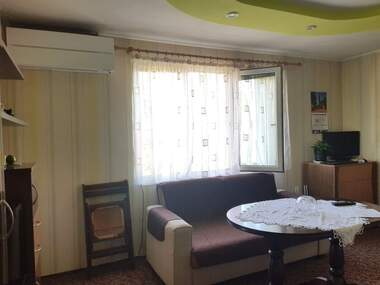 Продажба - Етаж от къща в Дружба 2,  Русе