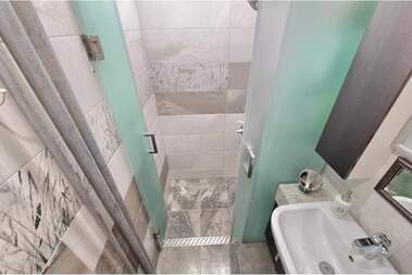 For sale - Apartment in Vazrajdane,  Ruse