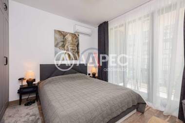 Vânzare - Apartament în Sfinții Constantin și Elena,  Varna