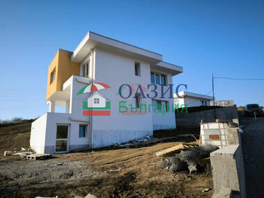 For sale - House in Cherni Vryh,  Burgas