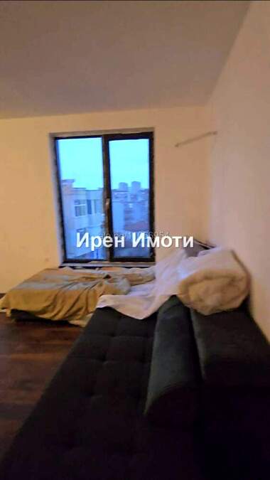 Vânzare - Apartament în Graf Ignatiev,  Iambol