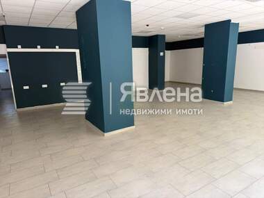 Наем - Магазин в Център,  Бургас