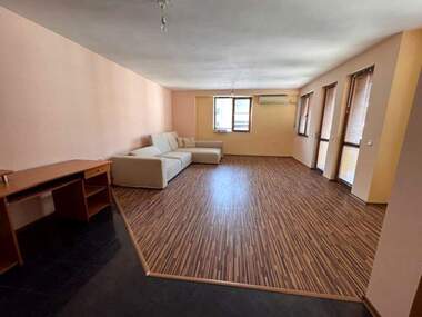 Satış - Apartman olarak Vazrajdane,  Burgas