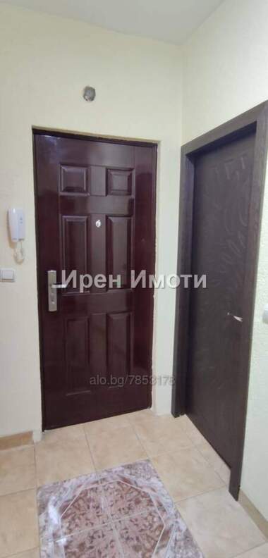 Vânzare - Apartament în Georgi Benkovski,  Iambol