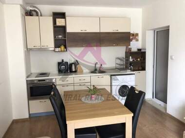 Miete - Wohnung in Izgrew,  Warna