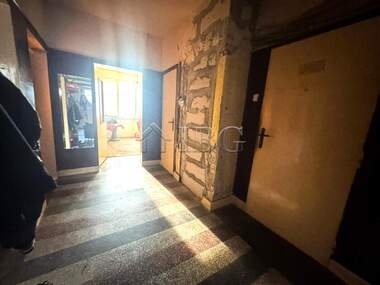 Vânzare - Apartament în Center,  Ruse