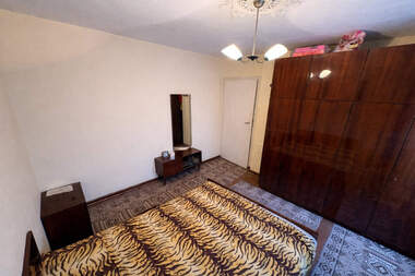 Verkauf - Etage von Haus in Drujba 2,  Ruse
